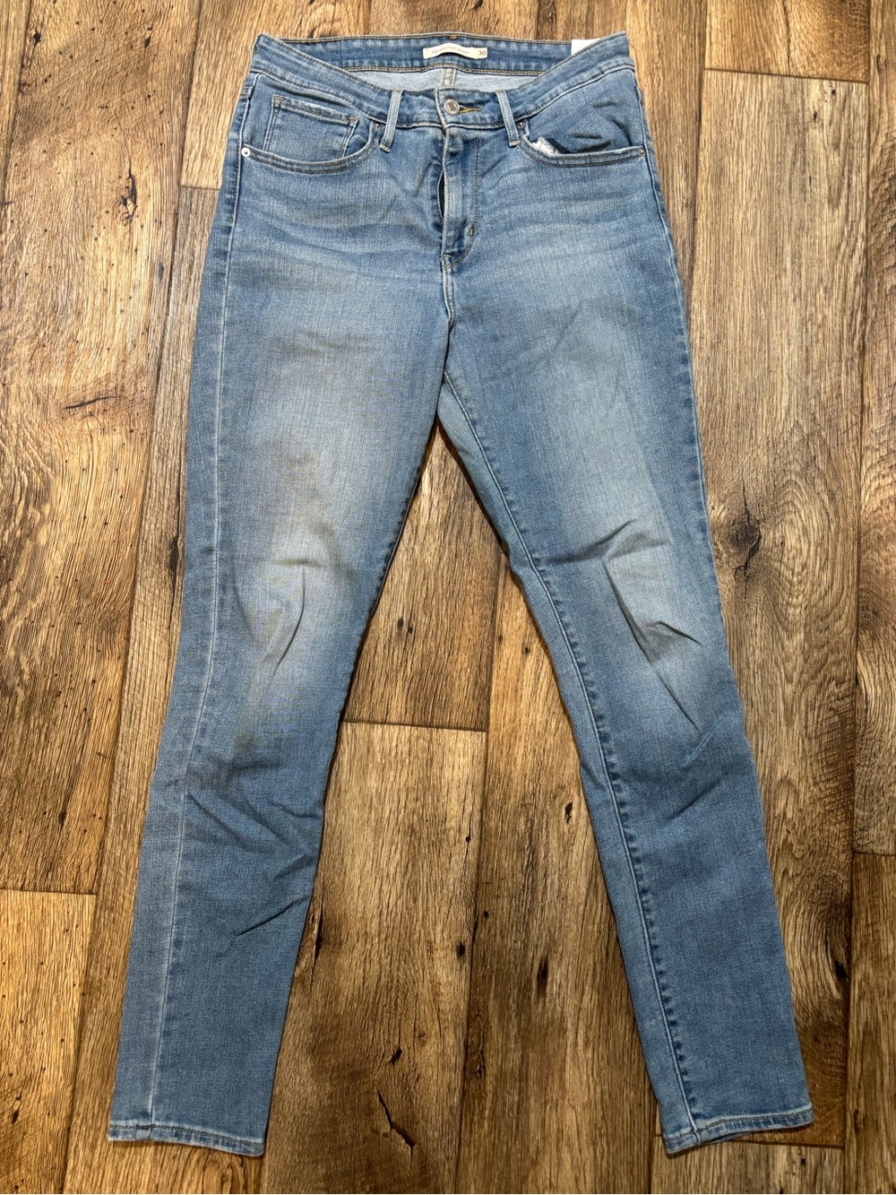 Levi's Women's Skinny Jeans in Light Blue Wash